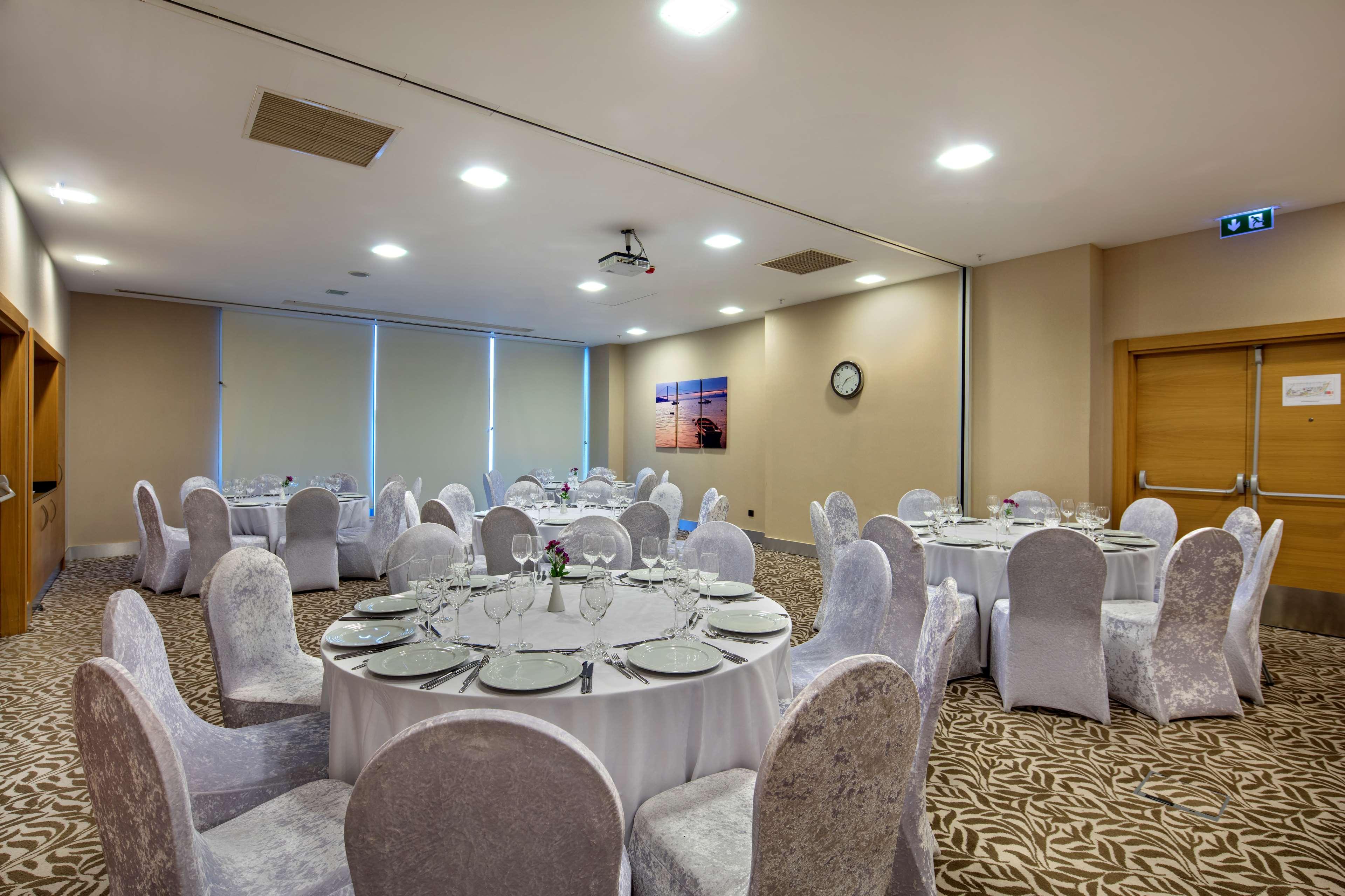 Hilton Garden Golden Horn 5*